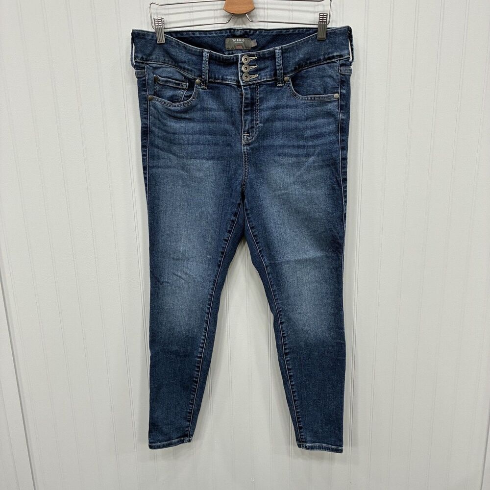 Torrid Women's 14S Blue Super Soft Stretch Denim Jegging Jeans